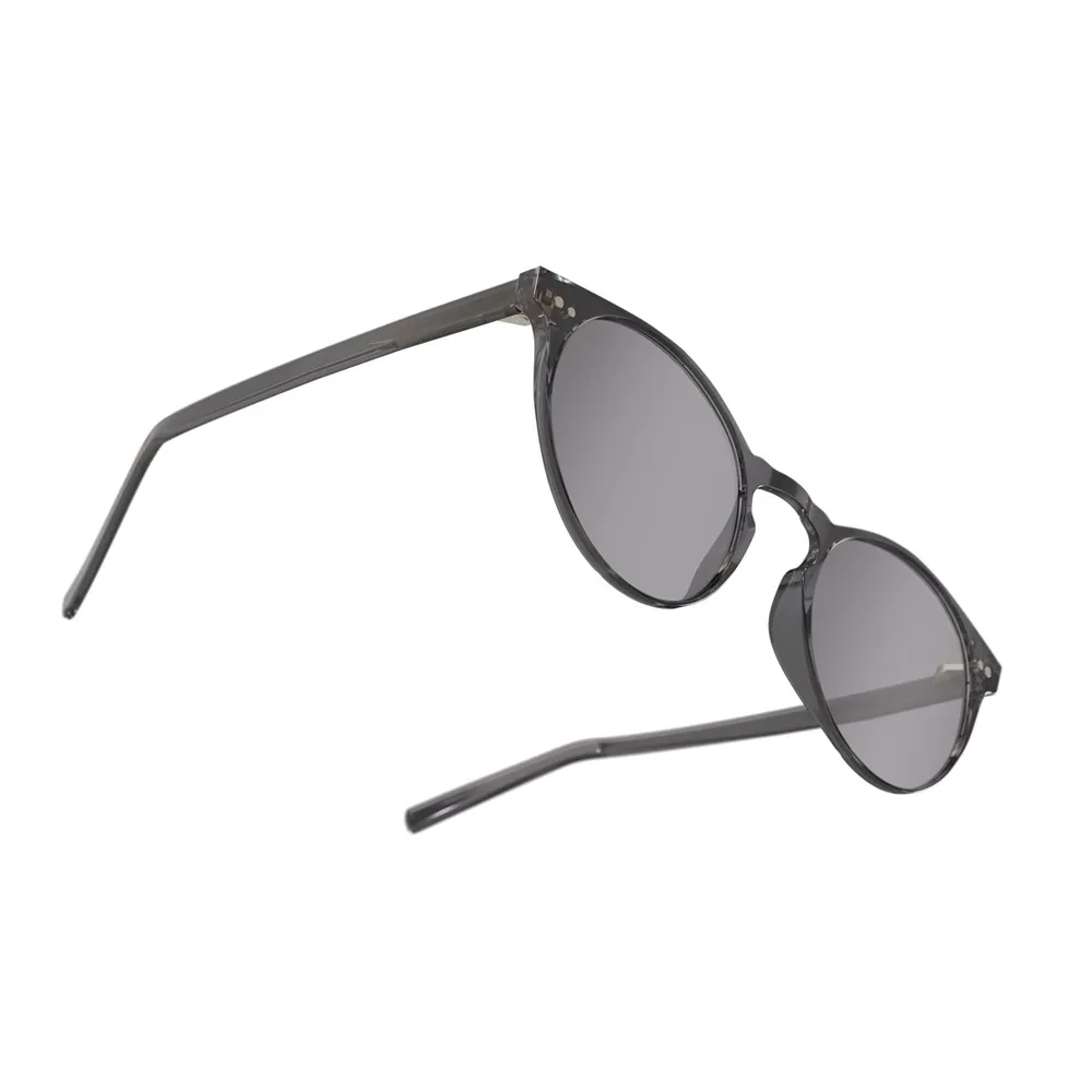 Levelo Corvin Round Frame & Polarized Lens Sunglasses with Pouch